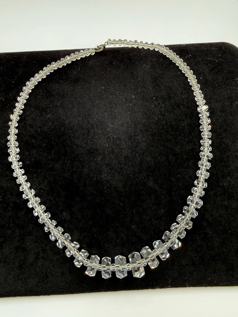 Antique Art Deco Faceted Crystal Graduated Bead Necklace 16”